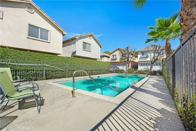9315 Burnet Ave 117, North Hills, CA 91343