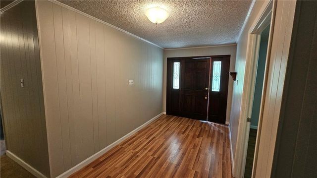 10450 Lockwood Drive, Grand Bay, AL 36541