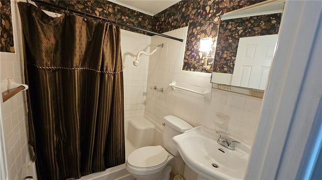 10450 Lockwood Drive, Grand Bay, AL 36541