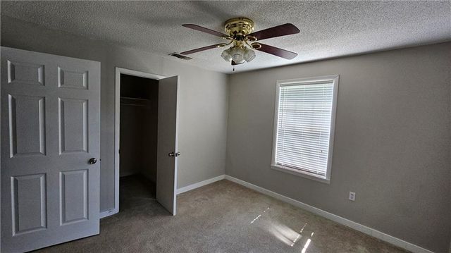 10450 Lockwood Drive, Grand Bay, AL 36541