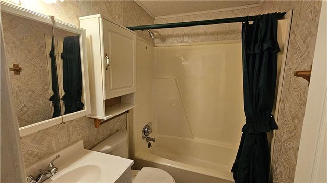 10450 Lockwood Drive, Grand Bay, AL 36541