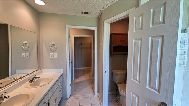 10450 Lockwood Drive, Grand Bay, AL 36541