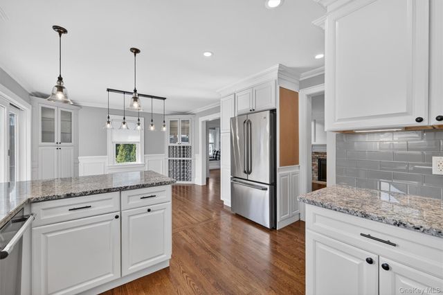 59 Benedict Avenue, White Plains, NY 10603