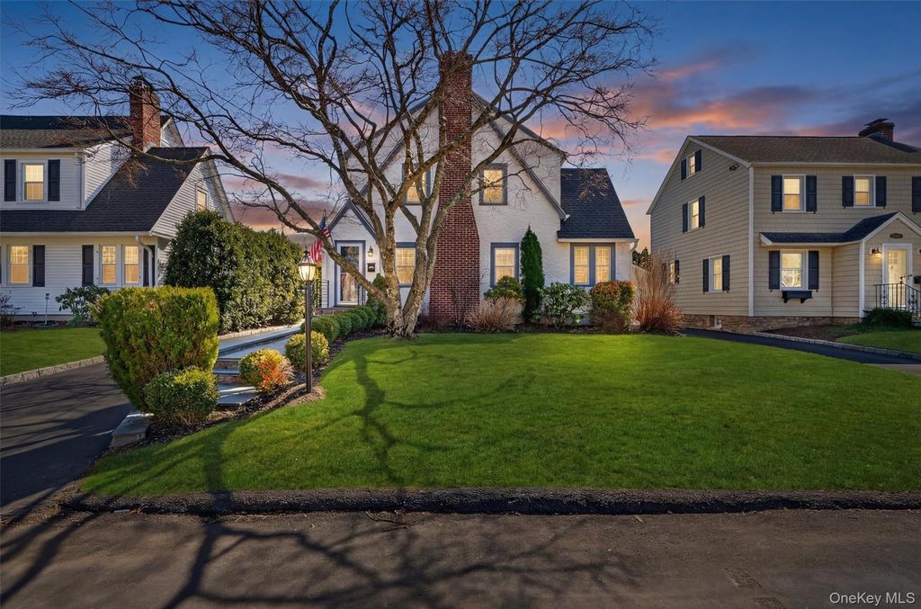 59 Benedict Avenue, White Plains, NY 10603