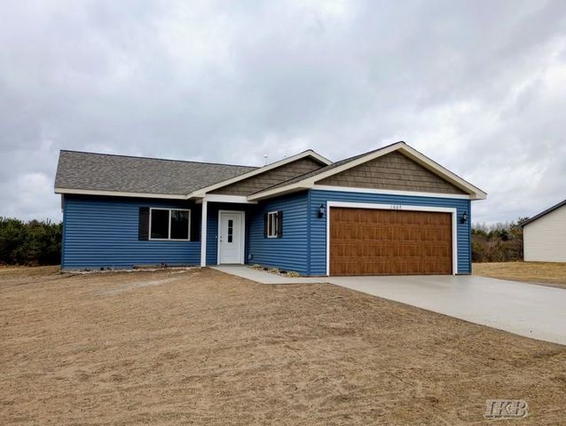 1009 Pheasant Run 20, Gladwin, MI 48624