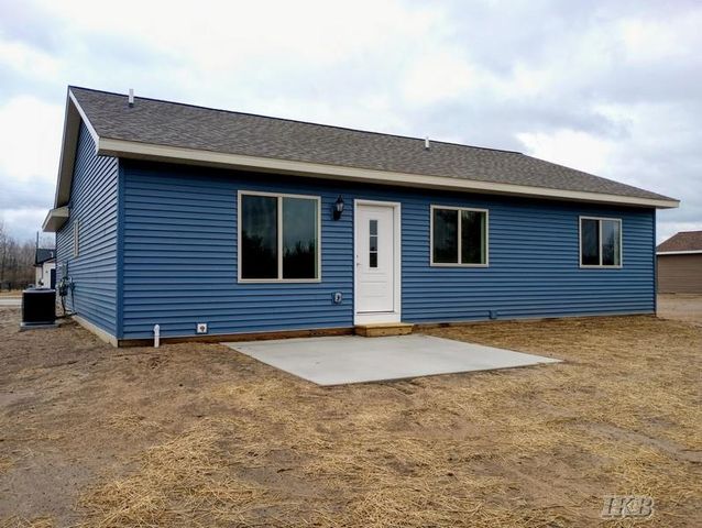 1009 Pheasant Run 20, Gladwin, MI 48624