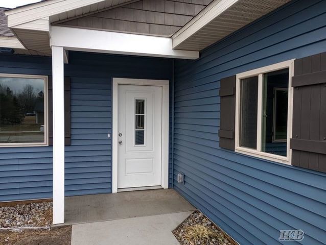 1009 Pheasant Run 20, Gladwin, MI 48624