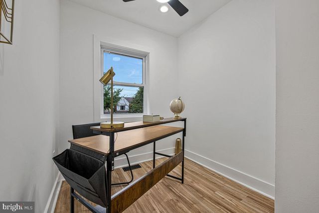 305 34TH PL NE, Washington, DC 20019