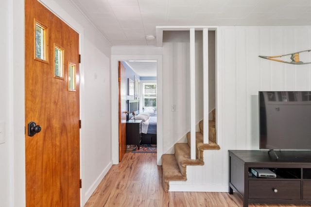 84 Fern Ave., Amesbury, MA 01913