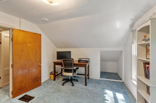 84 Fern Ave., Amesbury, MA 01913