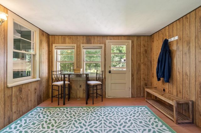 84 Fern Ave., Amesbury, MA 01913