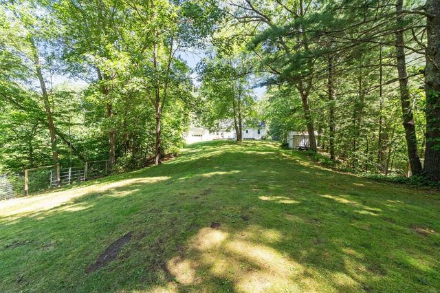 84 Fern Ave., Amesbury, MA 01913