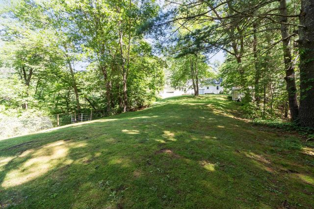 84 Fern Ave., Amesbury, MA 01913