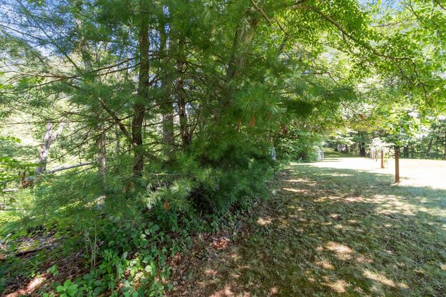 84 Fern Ave., Amesbury, MA 01913