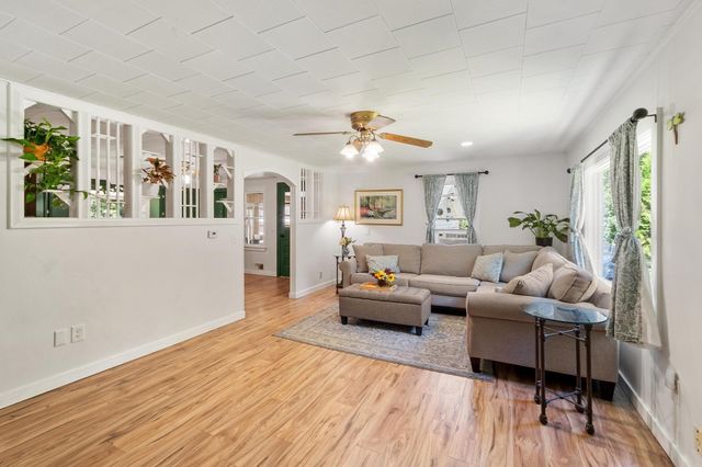 84 Fern Ave., Amesbury, MA 01913
