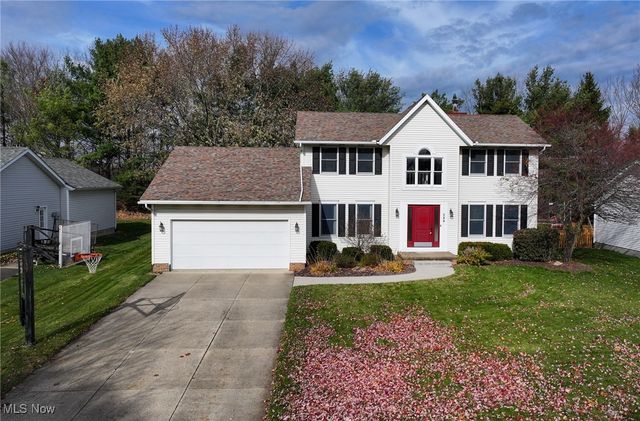 744 Lawrence Drive, Wadsworth, OH 44281