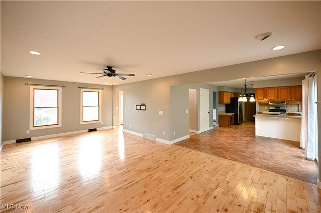 744 Lawrence Drive, Wadsworth, OH 44281