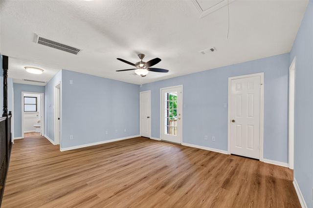 10337 Fm 1409, Dayton, TX 77535