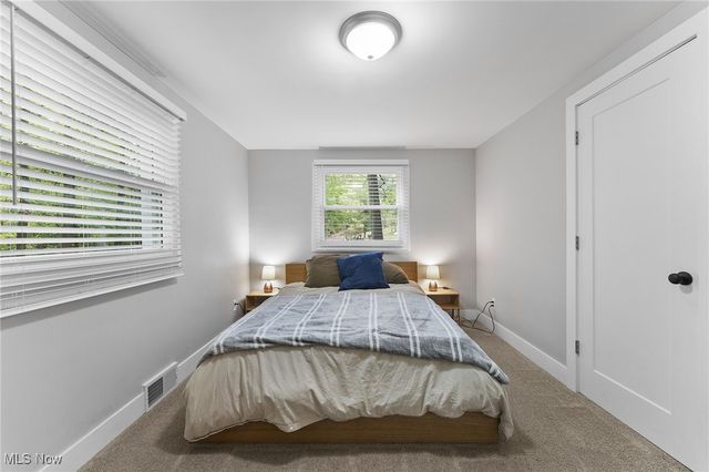 1062 Stump Road, New Franklin, OH 44319