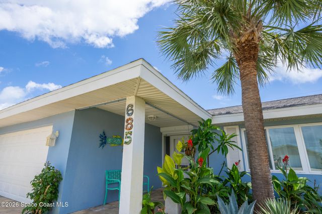 685 Poinsetta Drive, Satellite Beach, FL 32937