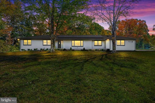 719 MANNING RD E, Accokeek, MD 20607