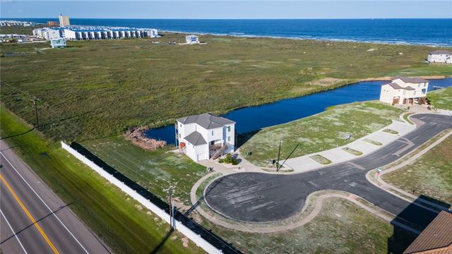 150 Villa Pamplona Dr, Port Aransas, TX 78373