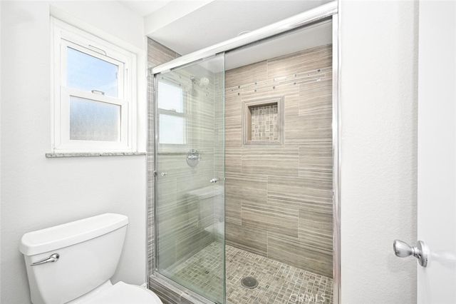 7021 Seal Circle, Huntington Beach, CA 92648