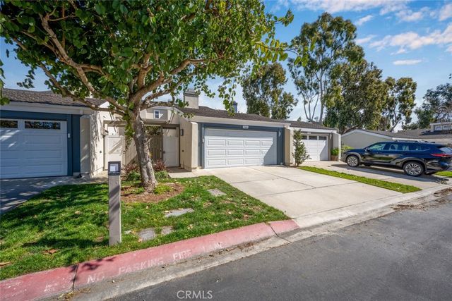 7021 Seal Circle, Huntington Beach, CA 92648