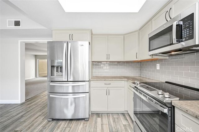 7021 Seal Circle, Huntington Beach, CA 92648