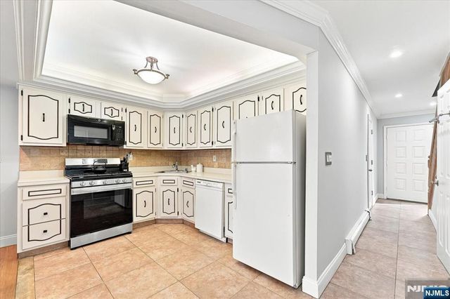 57 Reilly Court, Hackensack, NJ 07601