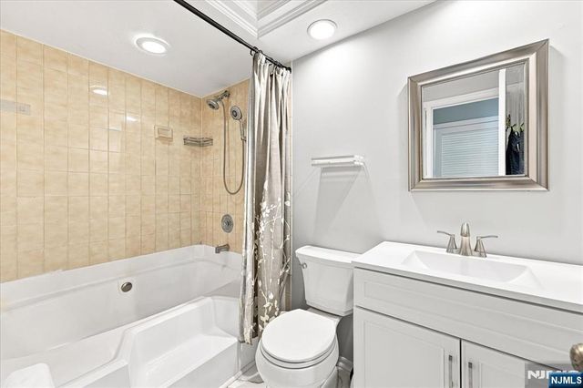 57 Reilly Court, Hackensack, NJ 07601