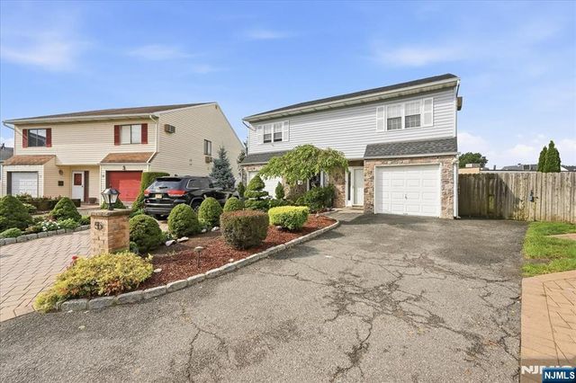 57 Reilly Court, Hackensack, NJ 07601