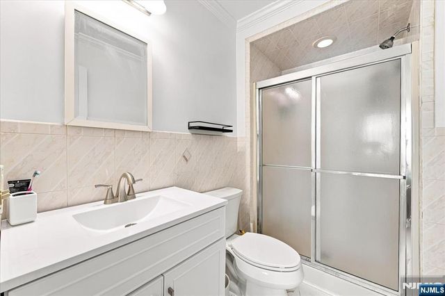 57 Reilly Court, Hackensack, NJ 07601