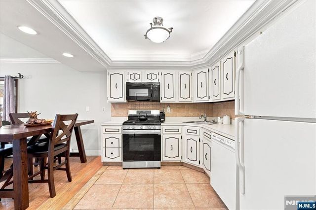 57 Reilly Court, Hackensack, NJ 07601