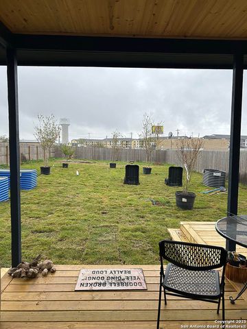 209 DREW CIRCLE, Seguin, TX 78155