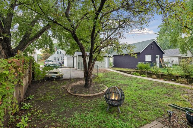 5625 42nd Avenue S, Minneapolis, MN 55417