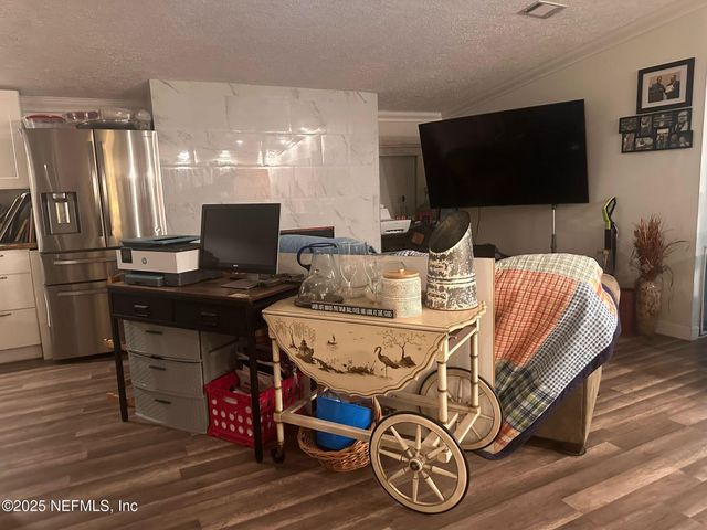 44291 PINEBREEZE Circle, Callahan, FL 32011