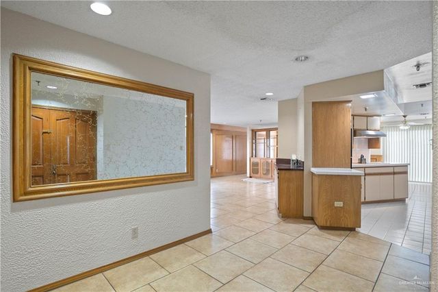 5321 N 10th Street 301, Mcallen, TX 78504