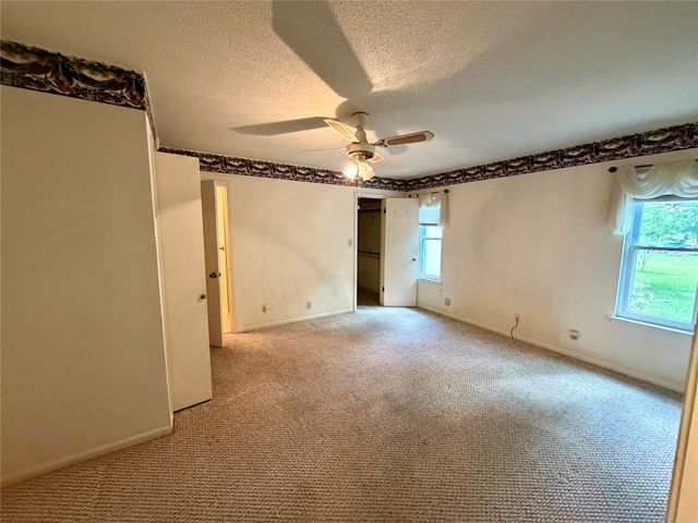 2030 Sycamore Street, Paris, TX 75460