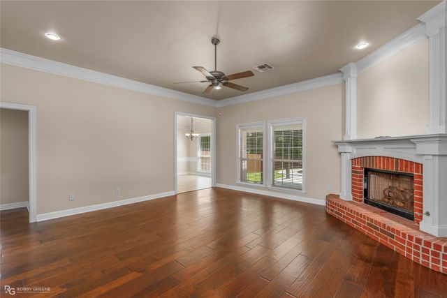 2469 Brookside Drive, Bossier City, LA 71111