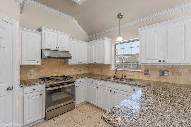 2469 Brookside Drive, Bossier City, LA 71111