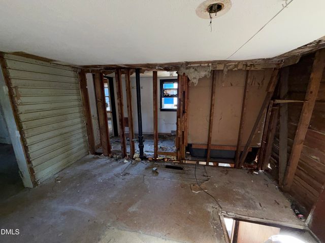 1106 N Guthrie Avenue, Durham, NC 27703