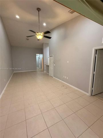 1174 NE 32nd Ave 0, Homestead, FL 33033