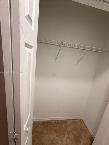 1174 NE 32nd Ave 0, Homestead, FL 33033