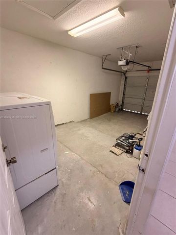 1174 NE 32nd Ave 0, Homestead, FL 33033