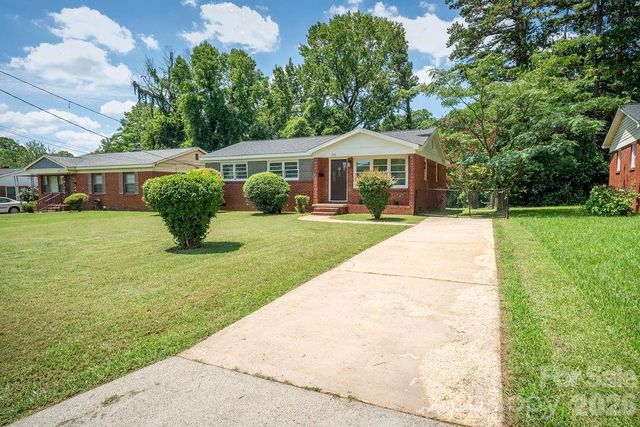 1351 Orvis Street, Charlotte, NC 28216