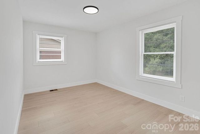 1351 Orvis Street, Charlotte, NC 28216