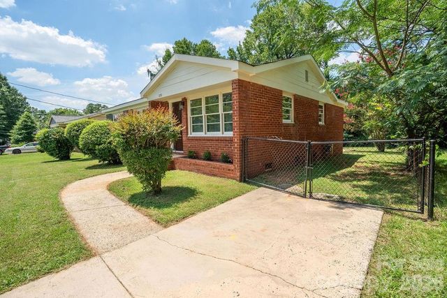 1351 Orvis Street, Charlotte, NC 28216