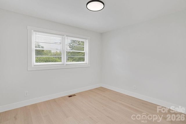 1351 Orvis Street, Charlotte, NC 28216