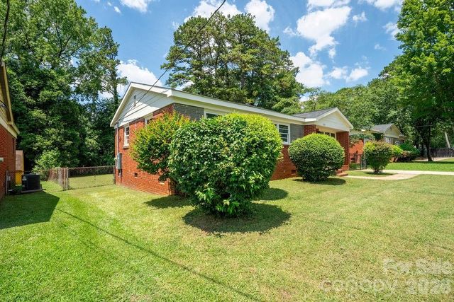 1351 Orvis Street, Charlotte, NC 28216